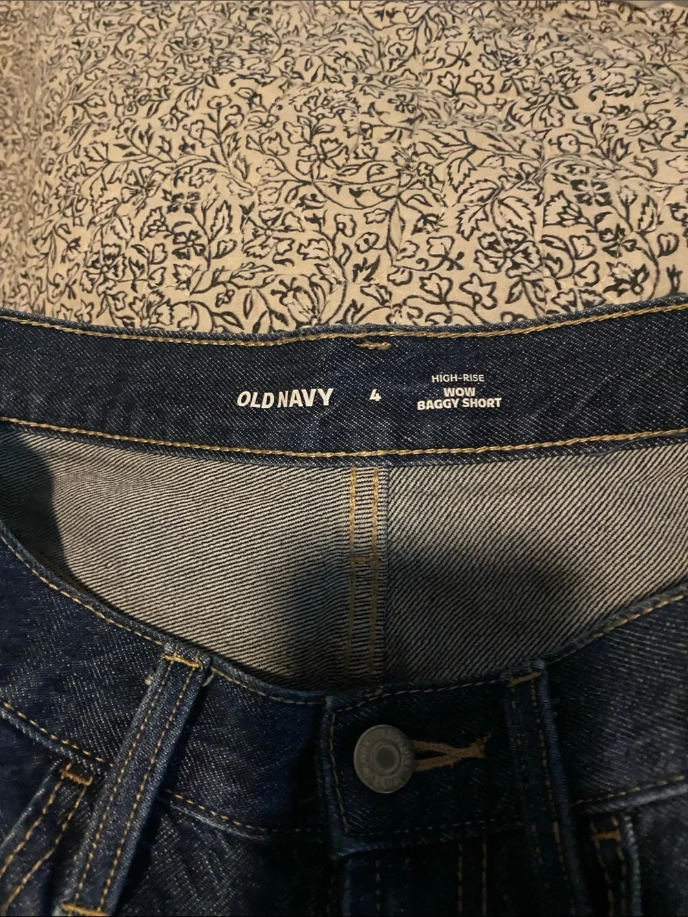 Old Navy Wow Baggy High-Rise Shorts denim